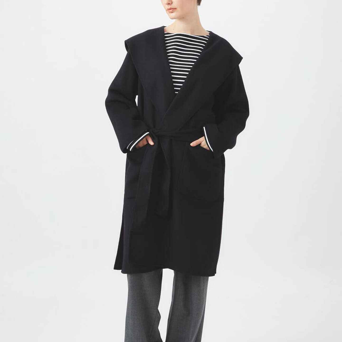 Long wool coat with hood Orcival